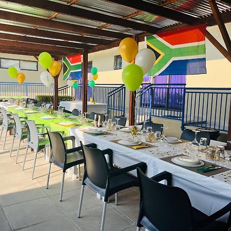 Guest House Mamma Mia Mbombela Buitenkant foto