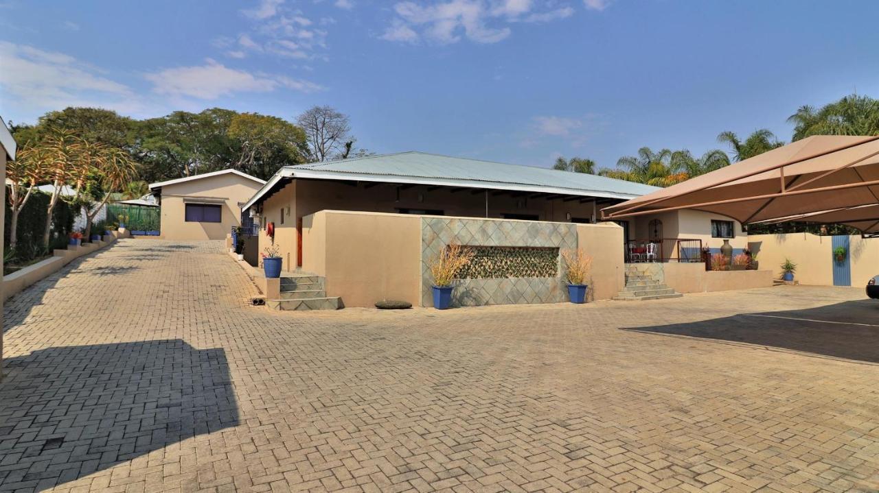 Guest House Mamma Mia Mbombela Buitenkant foto