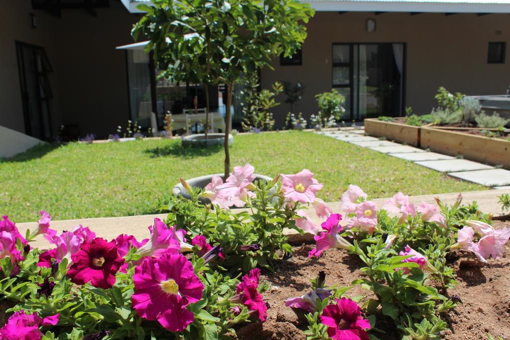 Guest House Mamma Mia Mbombela Buitenkant foto